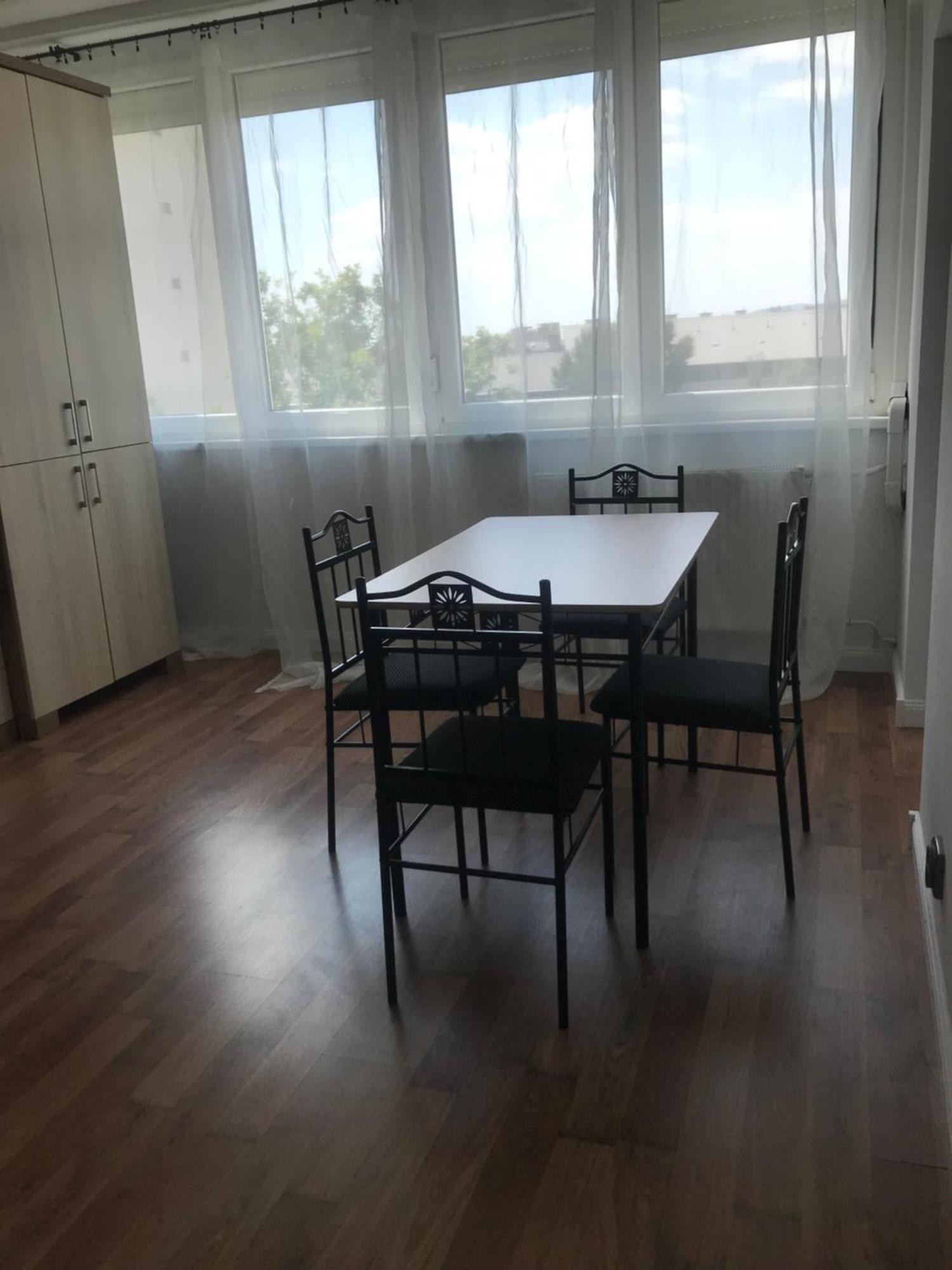 Pillango Parki Kis Lakas 15 Percre A Belvarostol Appartement *
